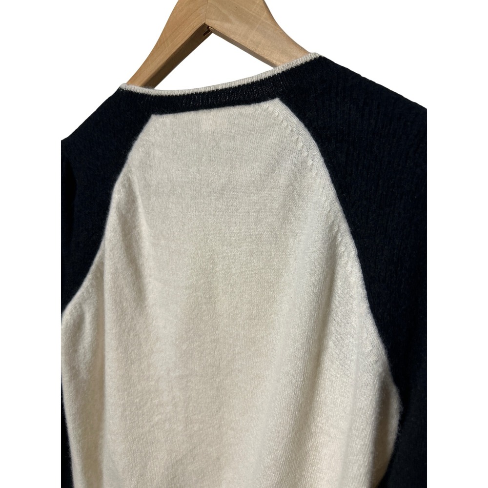 Veronica Beard Albertina Cashmere Sweater Ivory Black Size M Retail: $425 - Picture 7 of 9